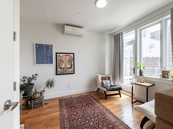 2nd image of 871 Bergen St APT 4C