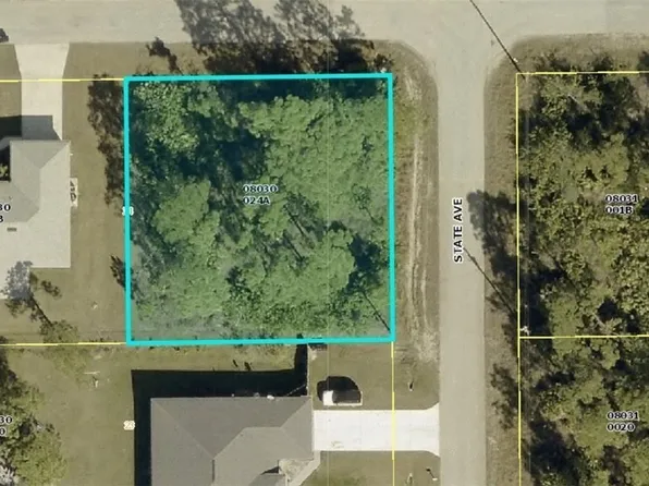 1601 W 11th St, Lehigh Acres, FL 33972