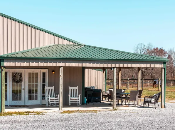 270 Newsome Rd, Mayfield, KY 42066