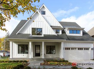 610 S Chatham Ave, Elmhurst, IL