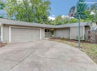 1402 S Fawn Ct, Cornelius, OR 97113