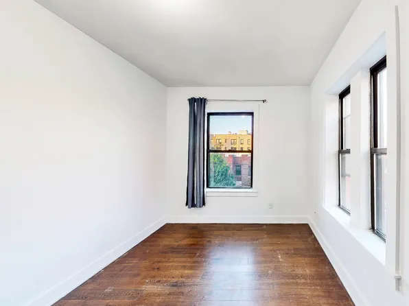 25-04 44th Street image 6 of 8