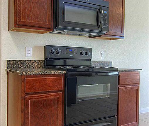 5th image of 11215 Hall Pines Ct