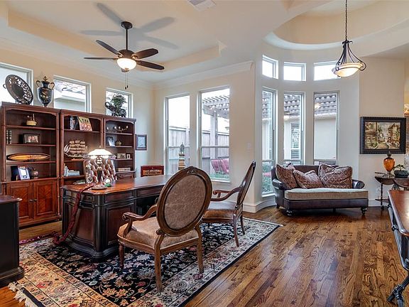 5th image of 5917 Heron Bay Ln