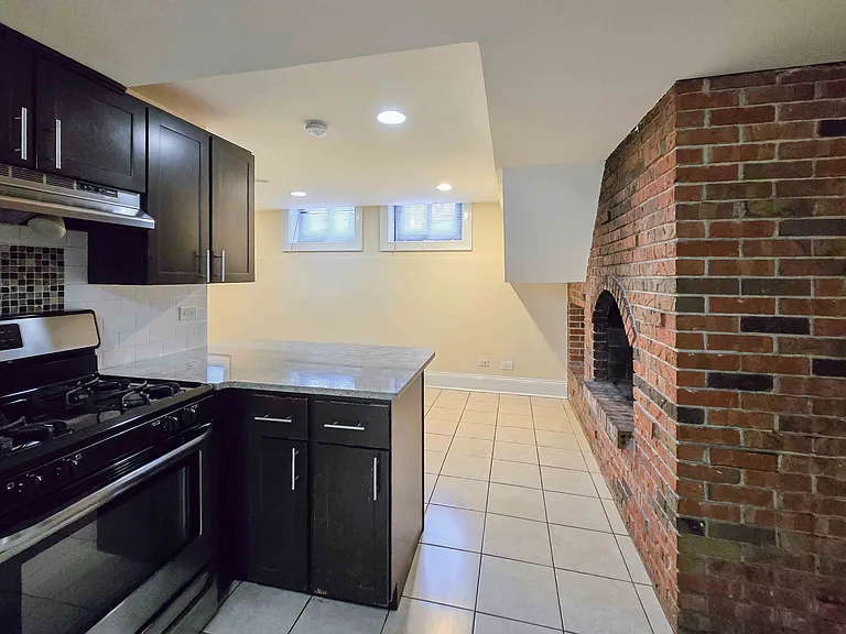 877 W Lill Ave #D1 — Photo 9