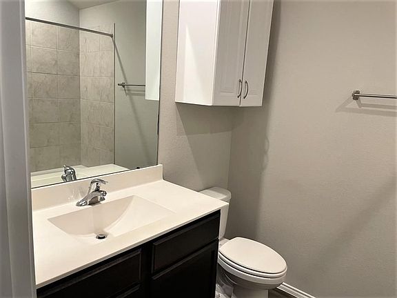 5th image of 22535 Theodoli Dr