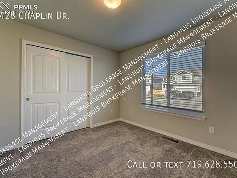 6428 Chaplin Dr — Photo 14