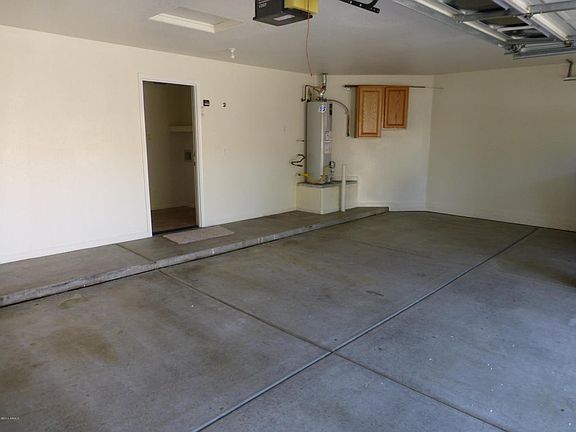 3rd image of 4615 E Verbena Dr
