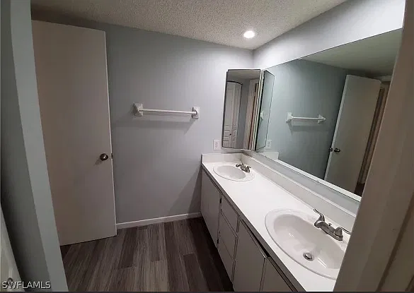 2 bed, $1,000 — Photo 4