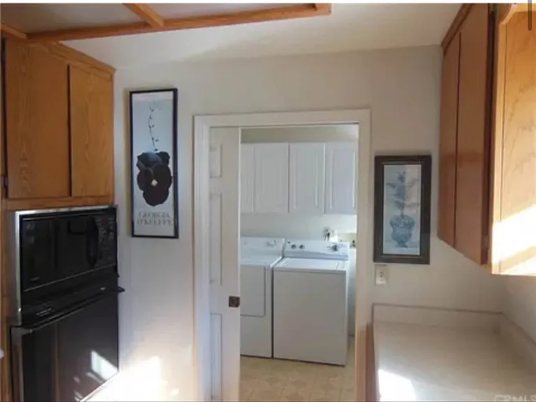 3003 Riviera Heights Dr — Photo 3
