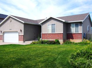 1939 N 2530 W, Clinton, UT 84015