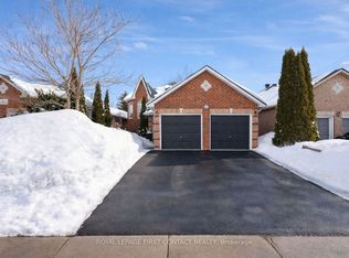 28 Hewitt Pl, Barrie, ON L4M 7B3