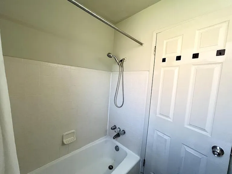 2284 S 800 E #1 — Photo 12