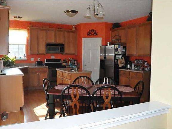 4th image of 6917 Ashland Pointe Dr