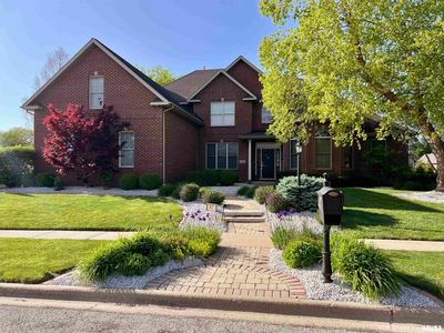 2 Hunters Way, Washington, IL, 61571