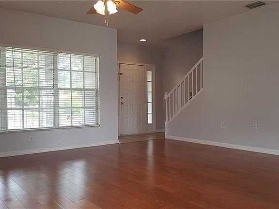 3rd image of 24326 Landing Dr