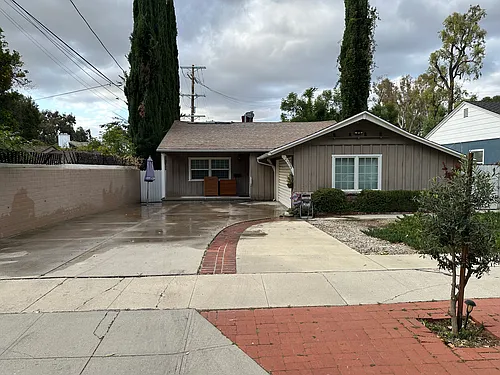 21339 Velicata St Photo 1