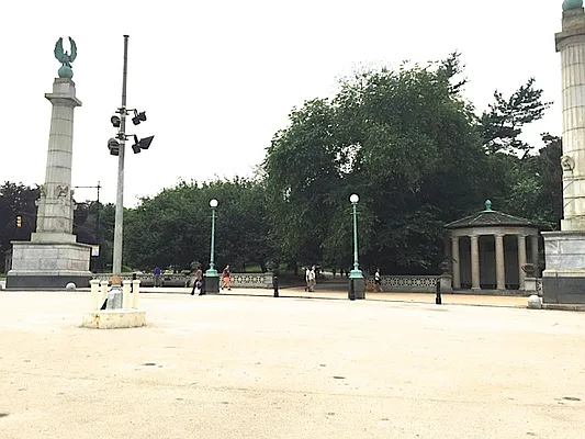 Rented by Friedman Roth Realty | media 36