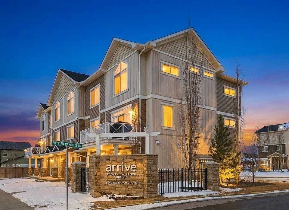 1st image of 62 S Skyview Ranch Ave NE