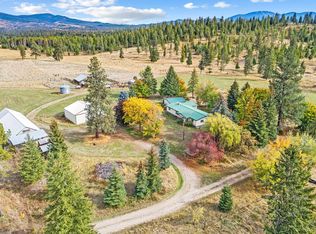 11512 E Bridges Rd, Elk, WA 99009