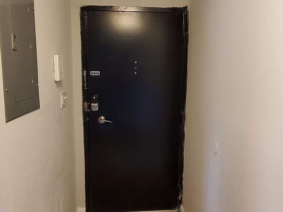 3rd image of 6336 Wingate St