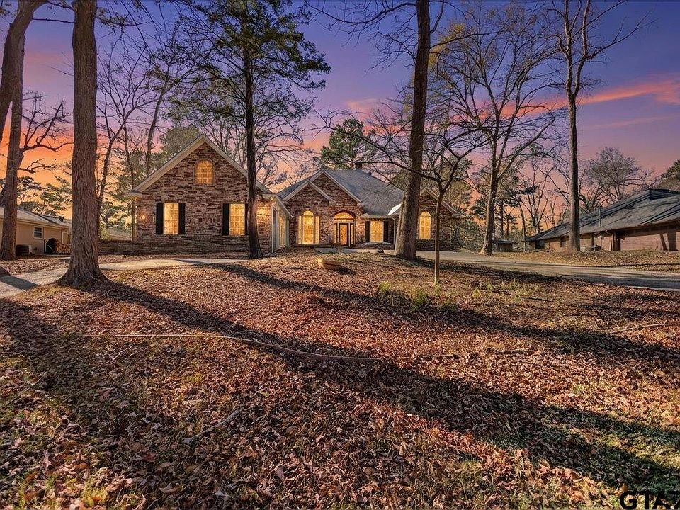 1336 Bridle Path Ln, Hideaway, TX 75771 | Zillow