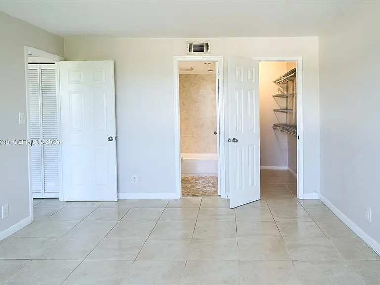 3000 N Ocean Blvd #407 — Photo 8