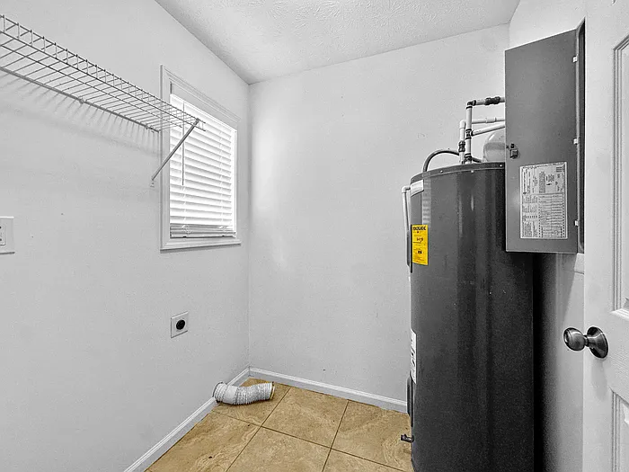 2822 Arbor Ct SE — Photo 9