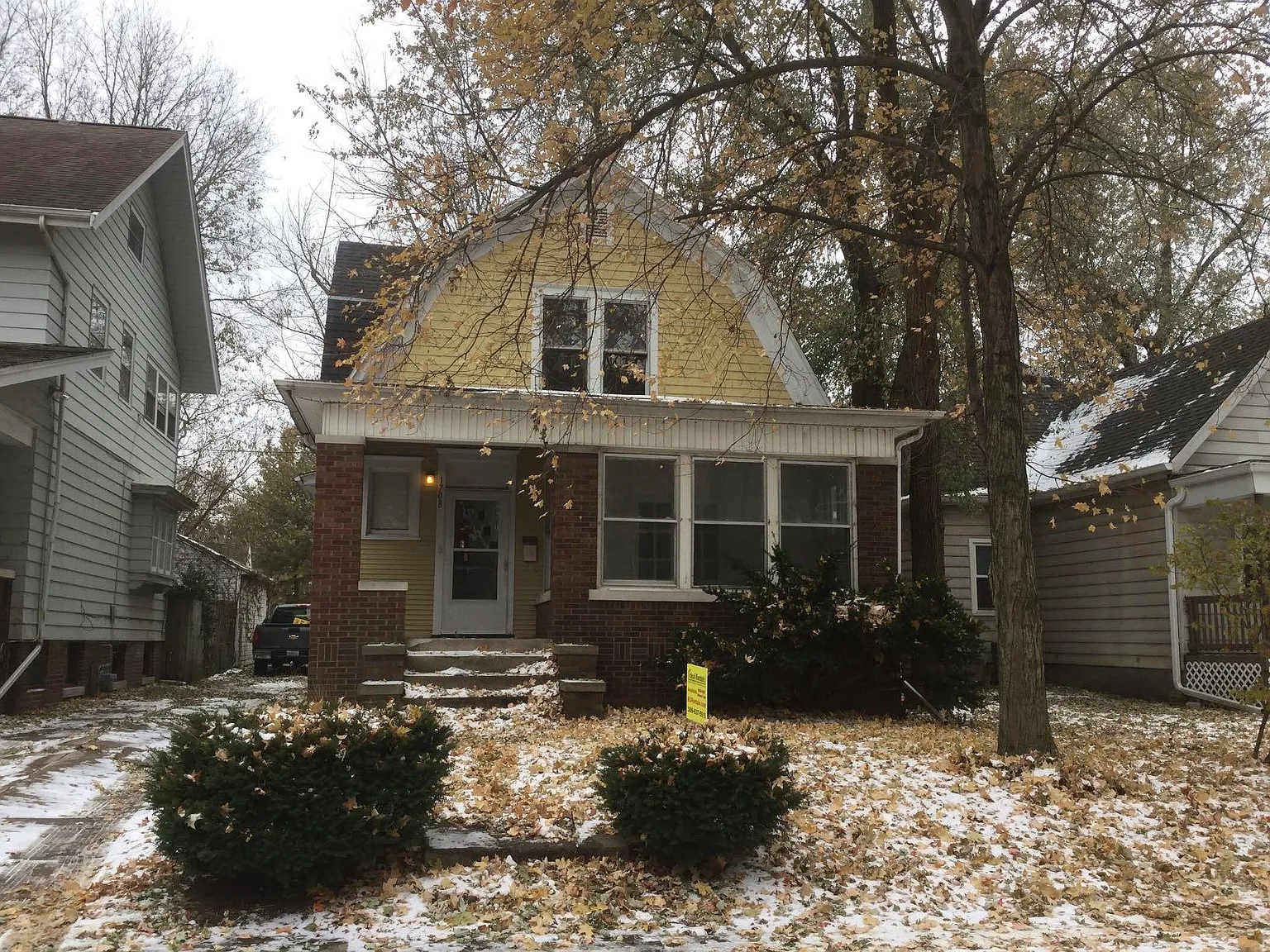 1708 W Ayres Ave photo 1
