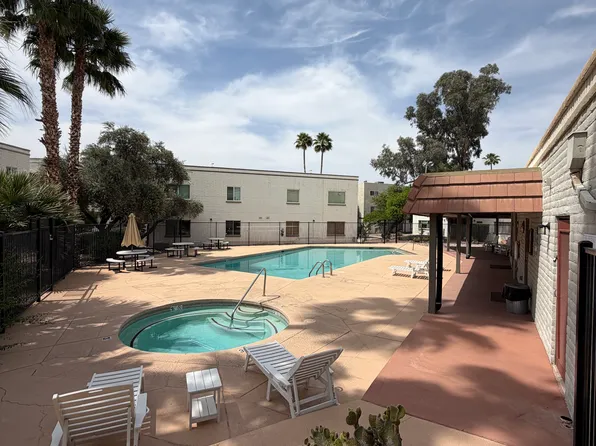 8450 E Old Spanish Trl APT 218, Tucson, AZ 85710