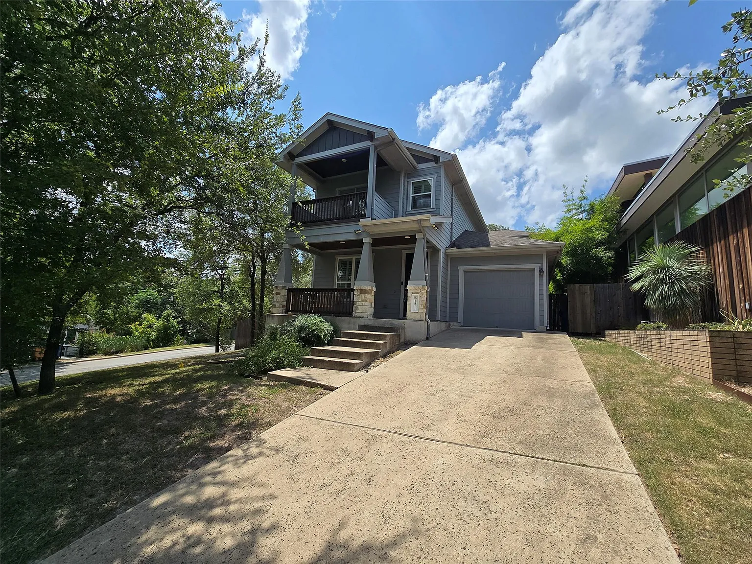 4 bed, 3.5 bath, 2324 sqft, $3,750 — Photo 1