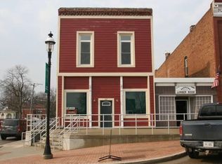 142 S Ottawa St, Earlville, IL 60518