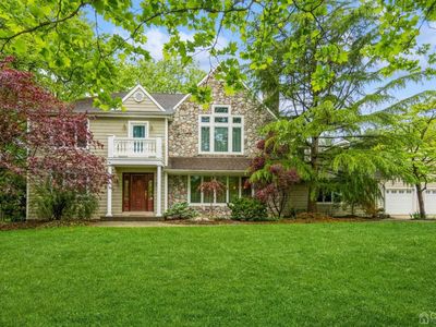 1 Dorset Rd, Colonia, NJ, 07067