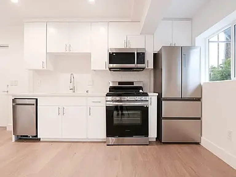 Welcome to Modern West LA Living at 1703 Armacost Ave! — Photo 8