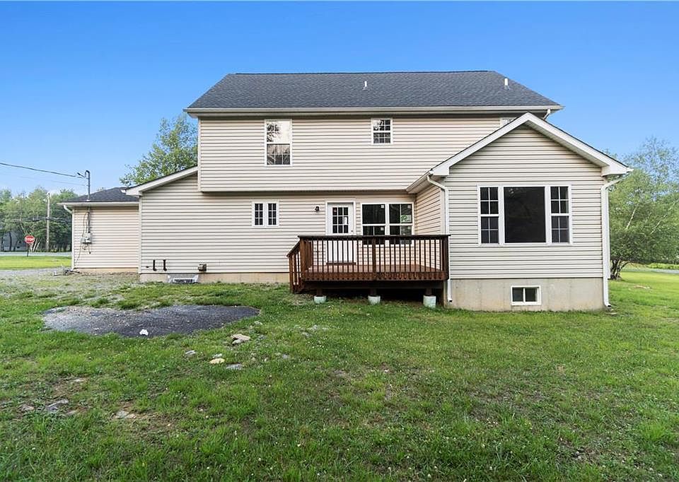 2084 Sun Valley Dr, Blakeslee, PA 18610 Zillow