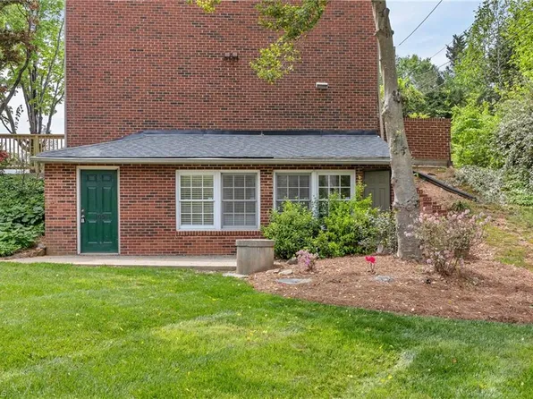 105 Briar Creek Mnr, Lewisville, NC 27023