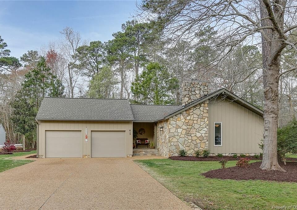 1st image of 415 Whispering Pine Dr