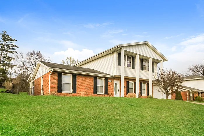 1820 NW Washington Blvd — Photo 4