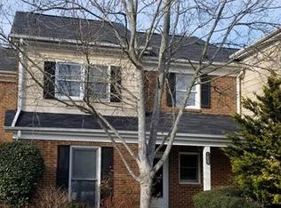 9102 Kings Canyon Dr, Charlotte, NC 28210