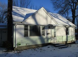 189 Gates Ln, Worcester, MA 01603