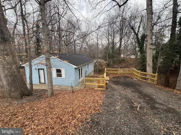 709 Spruce Dr, Lusby, MD 20657