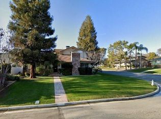 134 El Cerrito Dr, Bakersfield, CA 93305