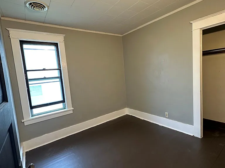 35 Slater St #2 — Photo 6
