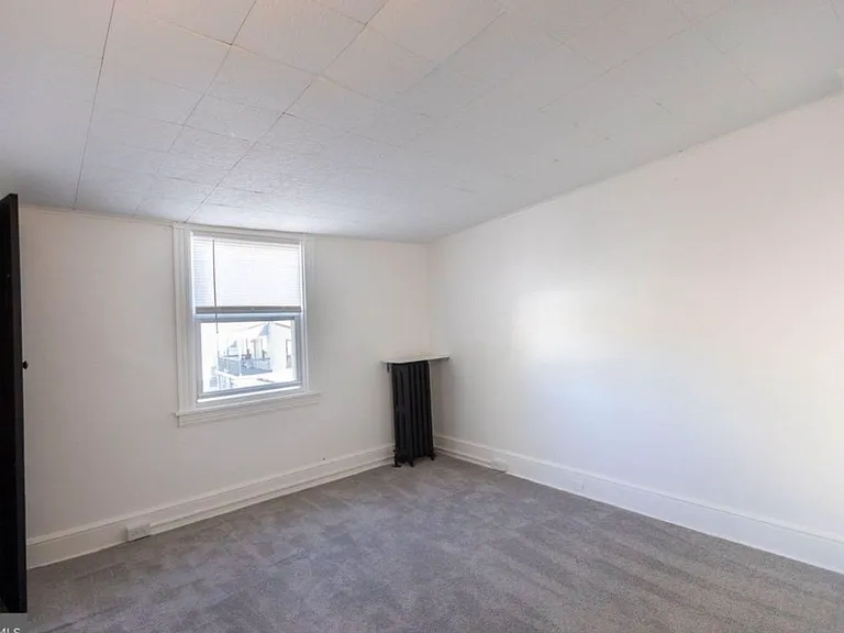 1017 Washington St #2 — Photo 12