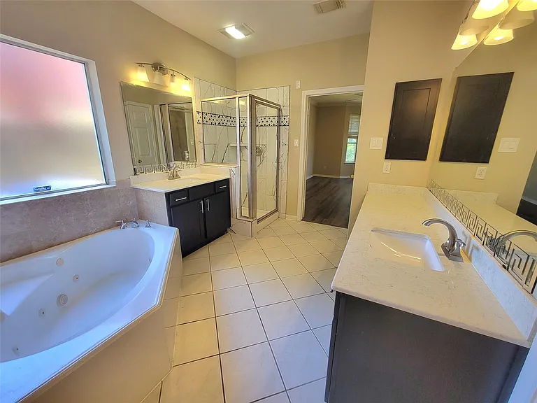 2134 Hill Canyon Ct — Photo 21