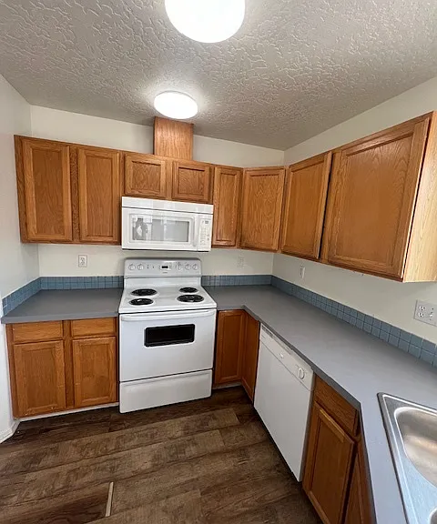 409 Meadowbrook Pl — Photo 22