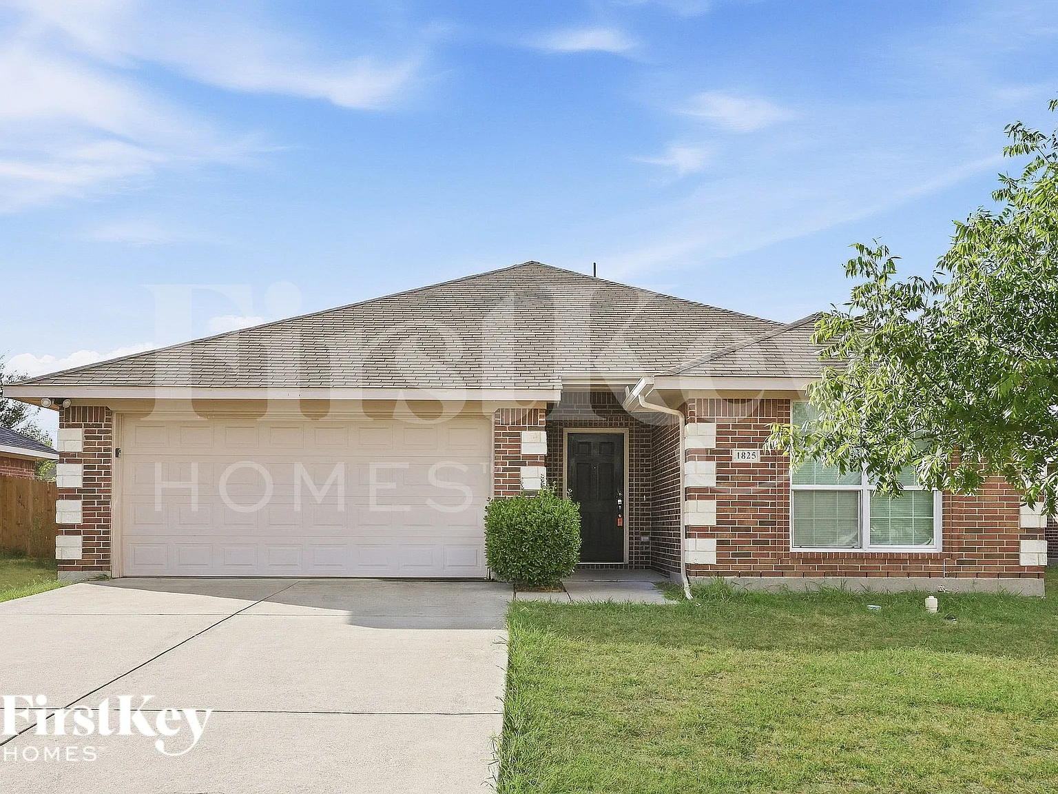 3 bed, 2.0 bath, 1345 sqft, $1,695 — Photo 1