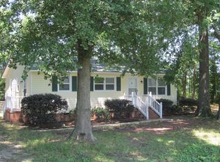235 Springs Rd, Washington, NC 27889