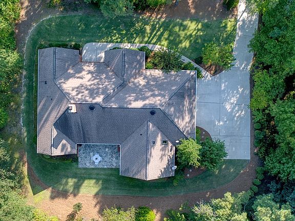 2nd image of 4005 Woodvalley Dr