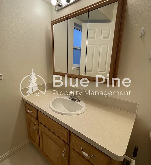 3863 Ridgeview Cir — Photo 17